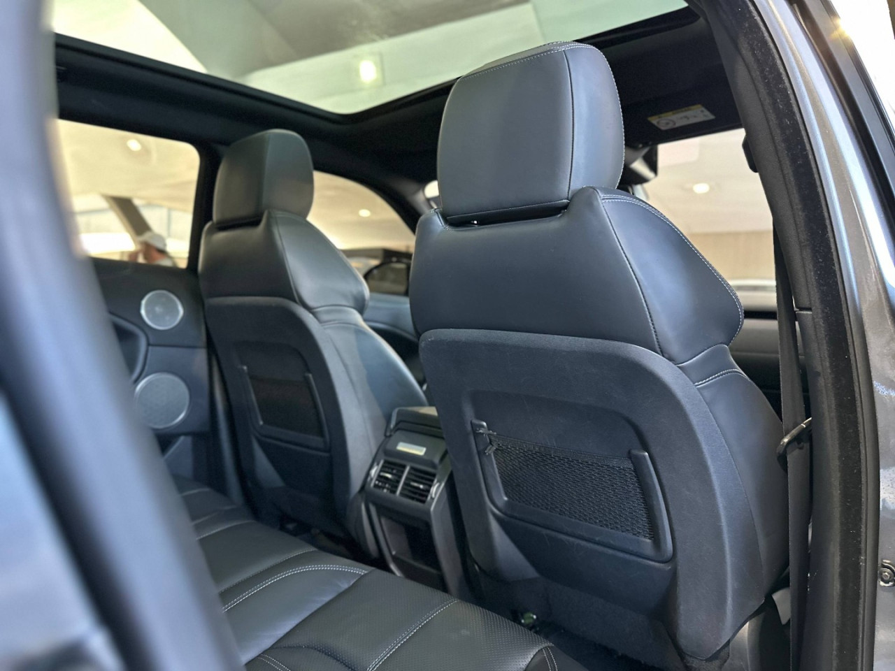 LAND ROVER Range Rover Evoque 2.0 4P FLEX P250 R-DYNAMIC HSE AWD AUTOMÁTICO