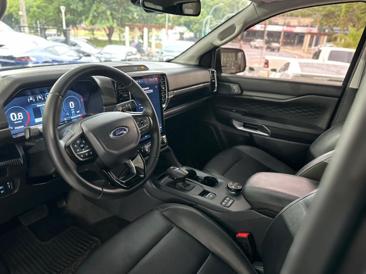FORD Ranger 3.0 V6 4X4 LIMITED PLUS TURBO DIESEL CABINE DUPLA AUTOMÁTICO