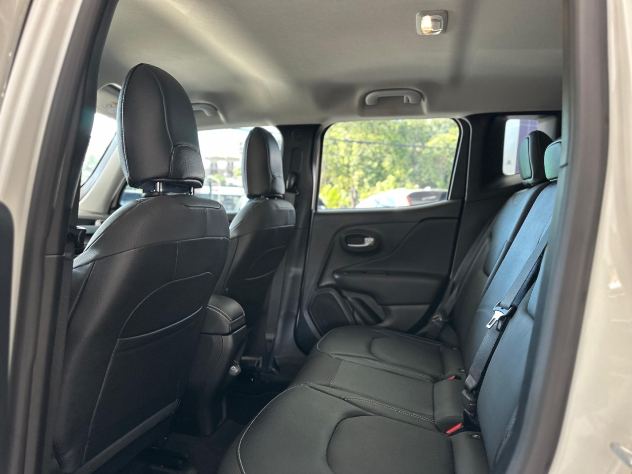 JEEP Renegade 1.3 16V 4P FLEX T270 LONGITUDE TURBO AUTOMÁTICO