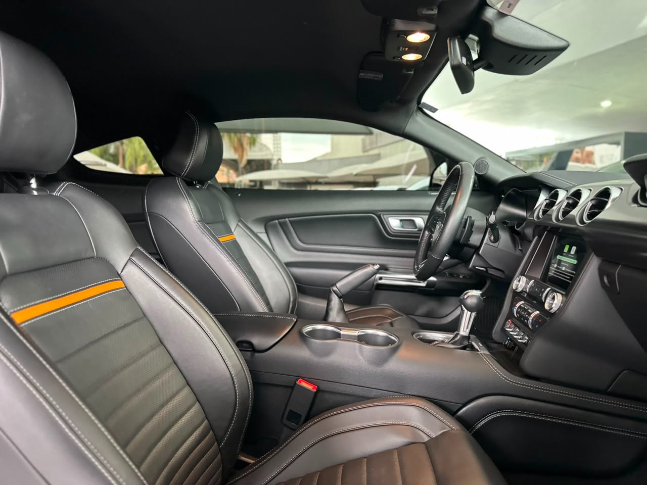 FORD Mustang 5.8 V8 MATCH 1 AUTOMÁTICO