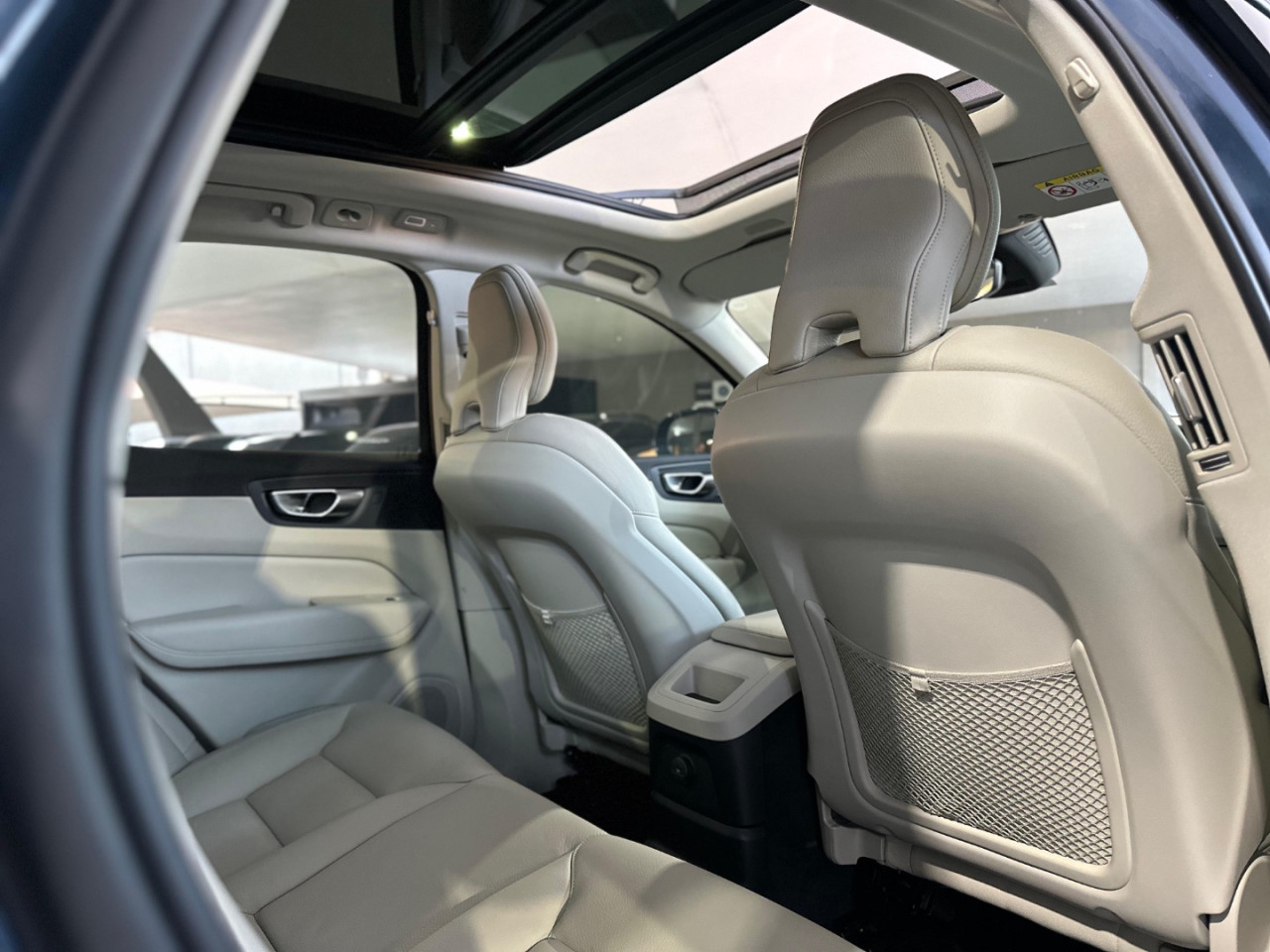 VOLVO XC60 2.0 16V 4P T8 RECHARGE HÍBRIDO PLUS AWD TURBO GEARTRONIC AUTOMÁTICO