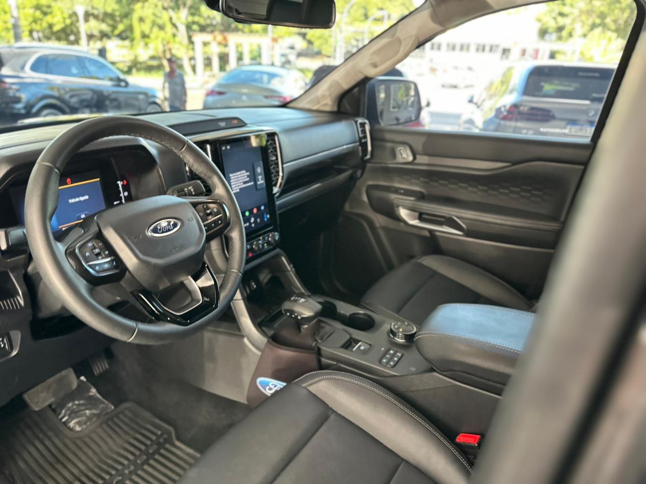 FORD Ranger 3.0 V6 24V 4X4 XLT TURBO DIESEL CABINE DUPLA AUTOMÁTICO