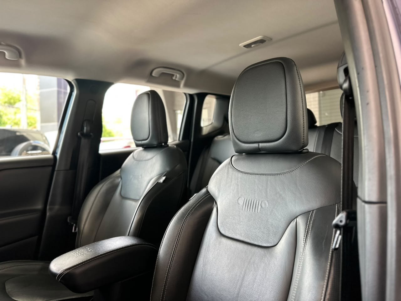 JEEP Renegade 1.3 16V 4P FLEX T270 LONGITUDE TURBO AUTOMÁTICO