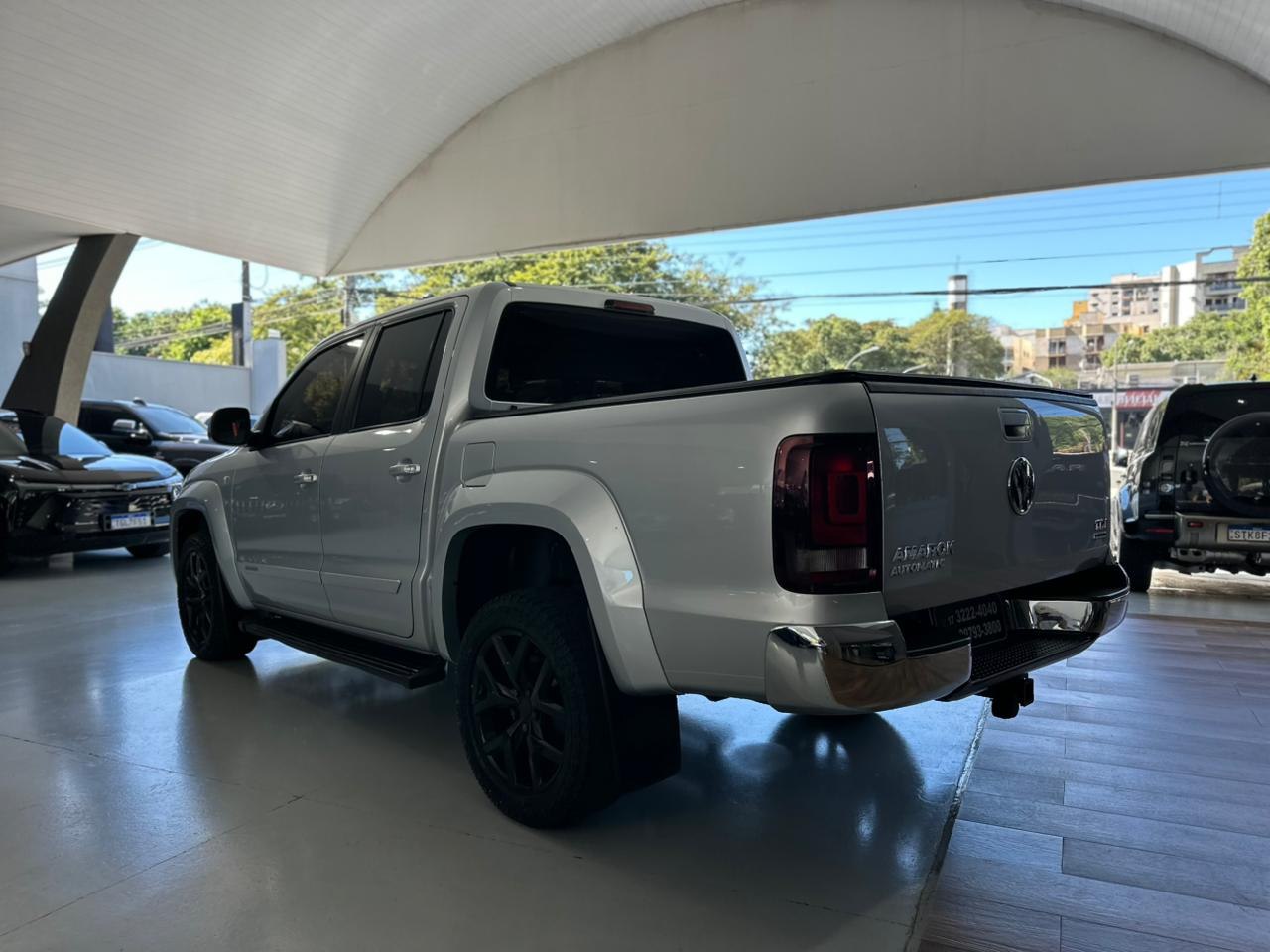 VOLKSWAGEN Amarok 2.0 16V 4X4 CABINE DUPLA HIGHLINE TURBO INTERCOOLER AUTOMÁTICO