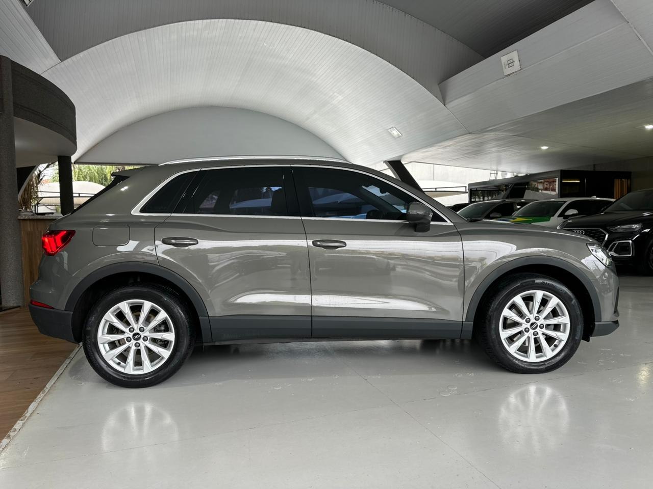 AUDI Q3 1.4 4P 35 TFSI PRESTIGE PLUS S-TRONIC AUTOMÁTICO