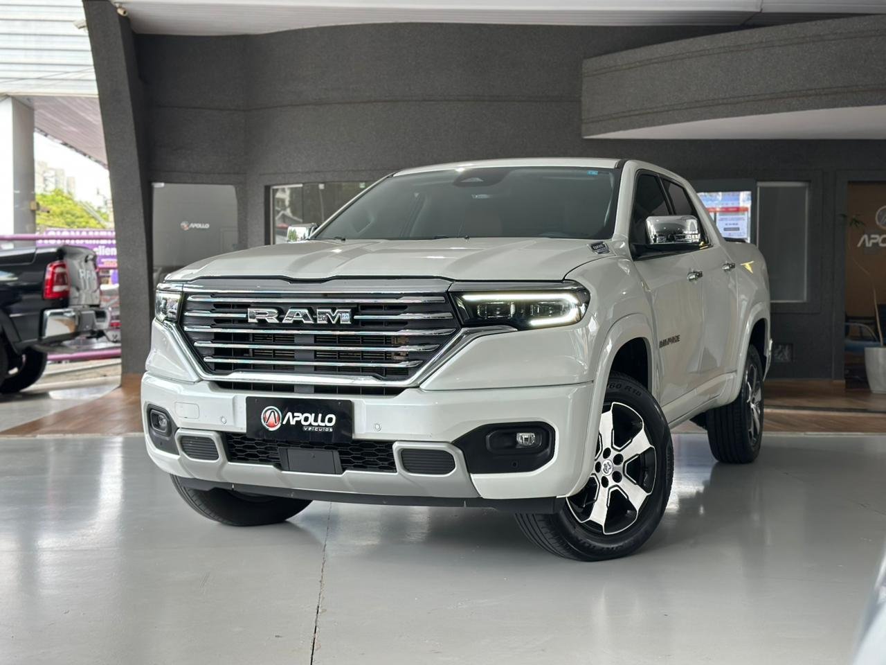 Rampage 2.2 4P LARAMIE TURBO DIESEL 4X4 AUTOMÁTICO