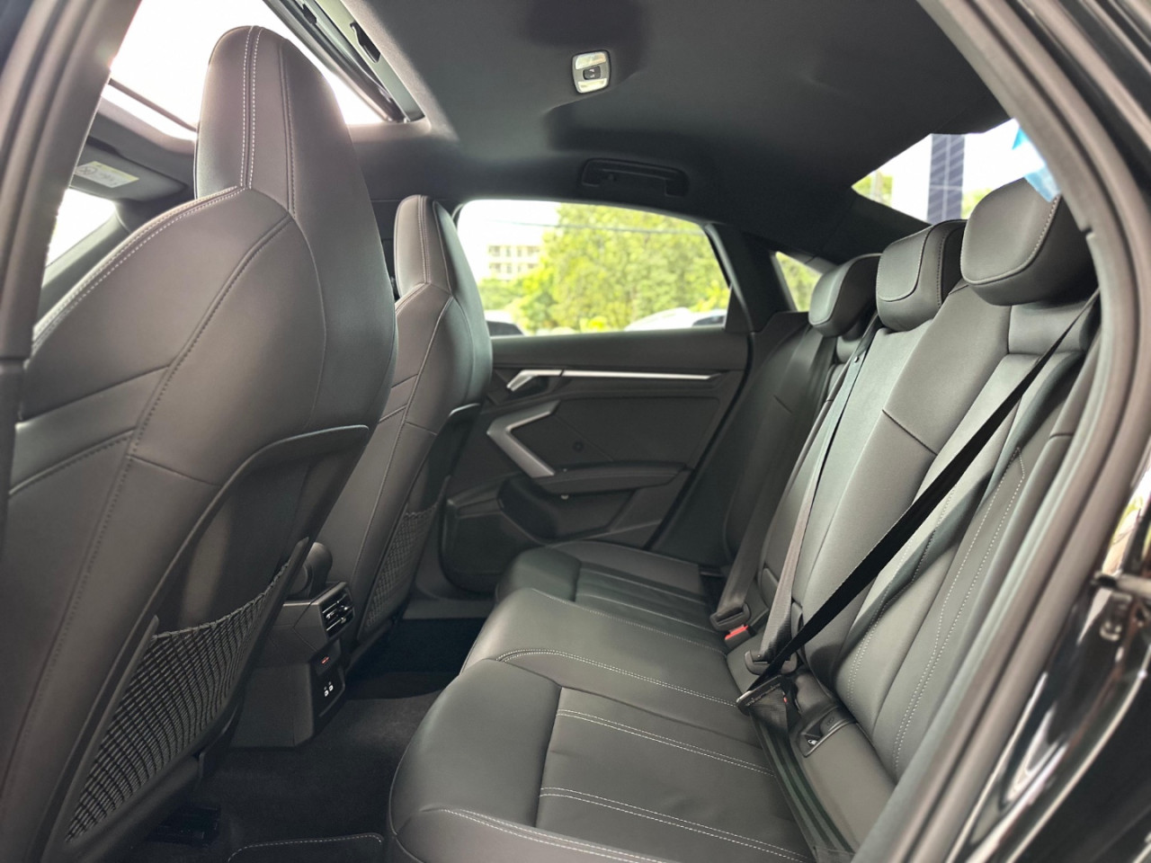 TOYOTA Hilux SW4 2.8 4P SRX 4X4 TURBO DIESEL AUTOMÁTICO