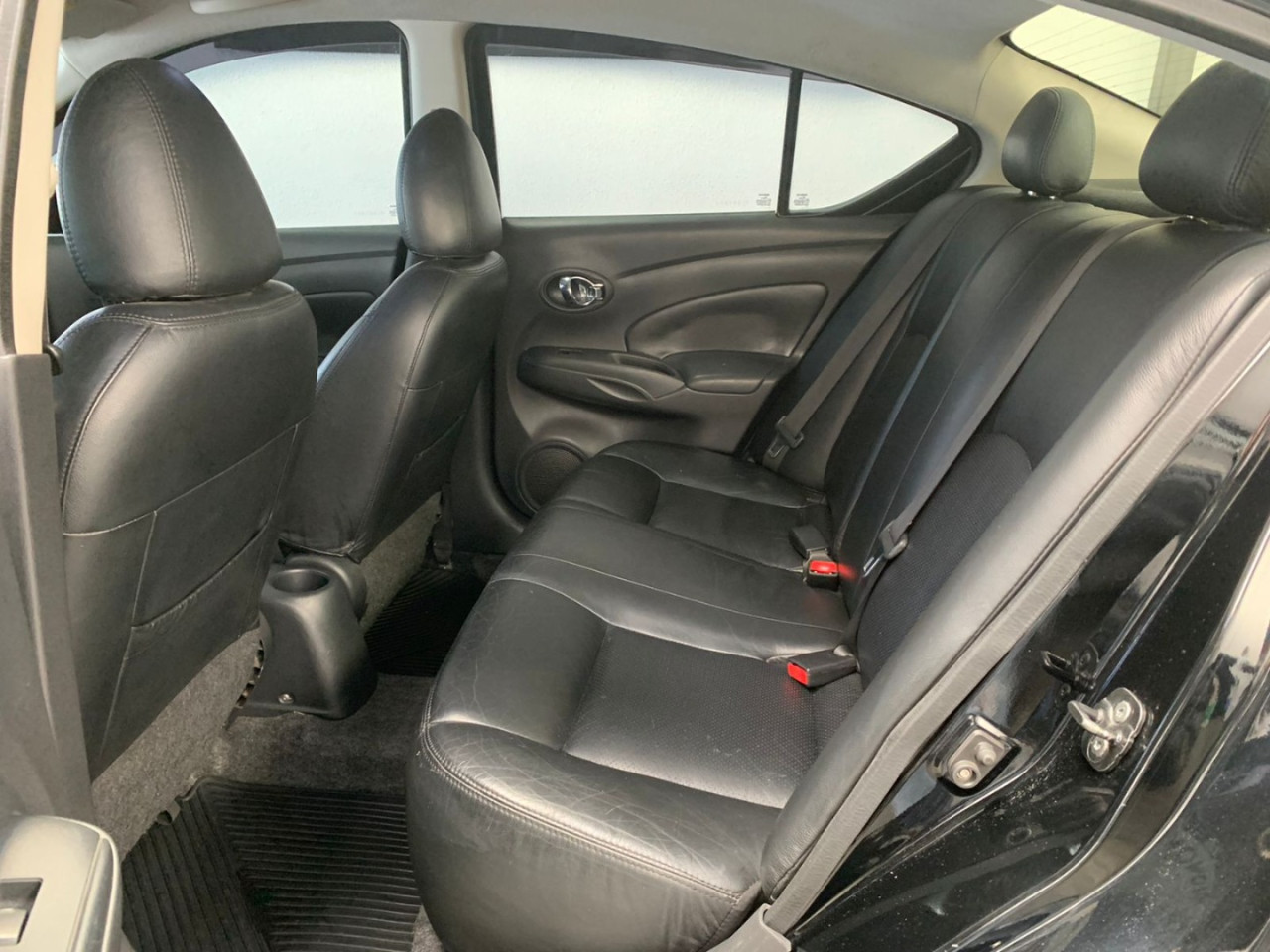 Versa Sedan 1.6 16V 4P FLEX SL