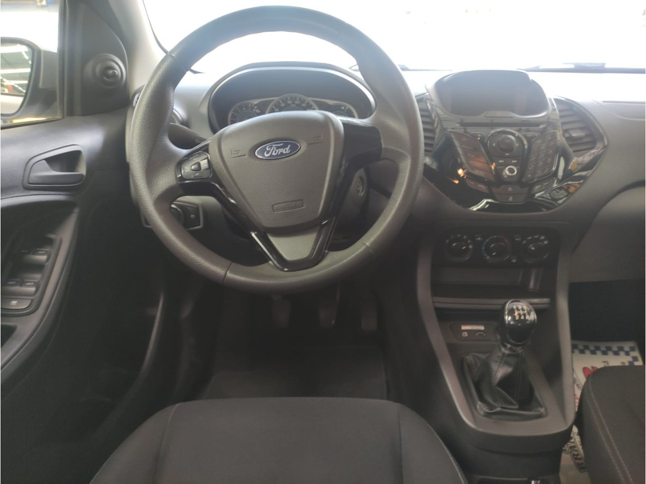 Ka + Sedan 1.0 12V 4P TI-VCT SE PLUS FLEX