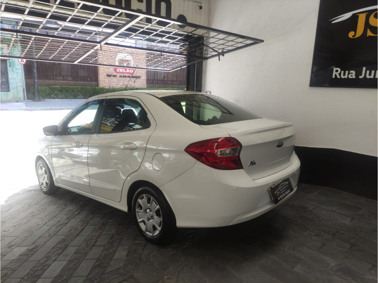Ka + Sedan 1.5 12V 4P TI-VCT SE SIGMA FLEX