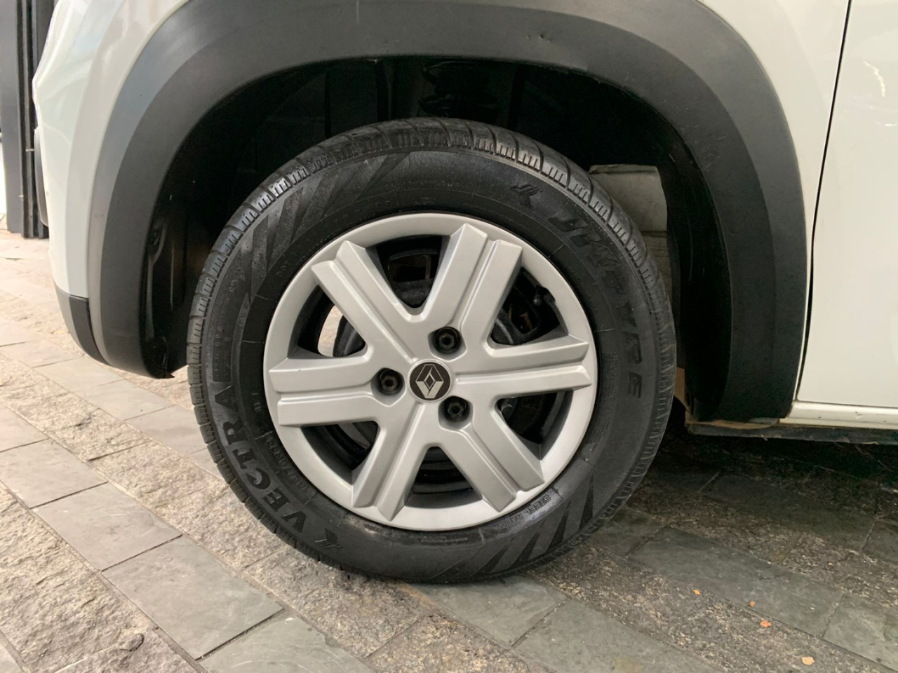 Kwid 1.0 12V 4P SCE FLEX ZEN