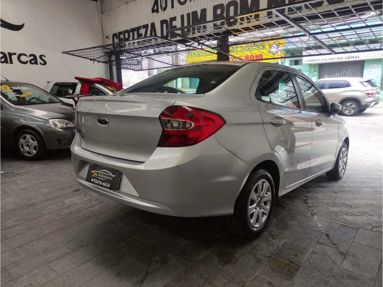 Ka + Sedan 1.0 12V 4P TI-VCT SE PLUS FLEX