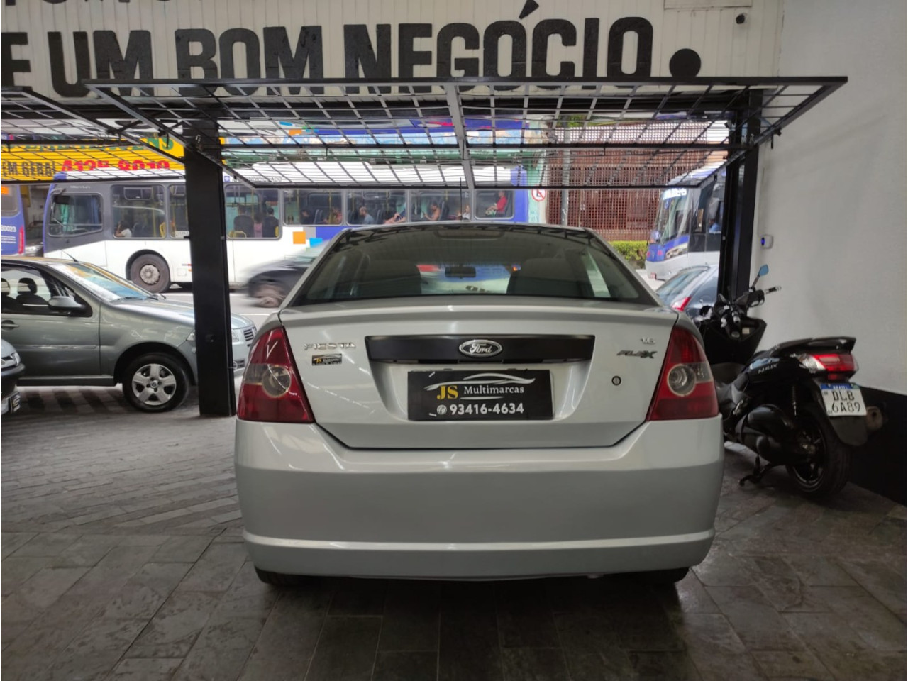 Fiesta Sedan 1.6 4P FLEX