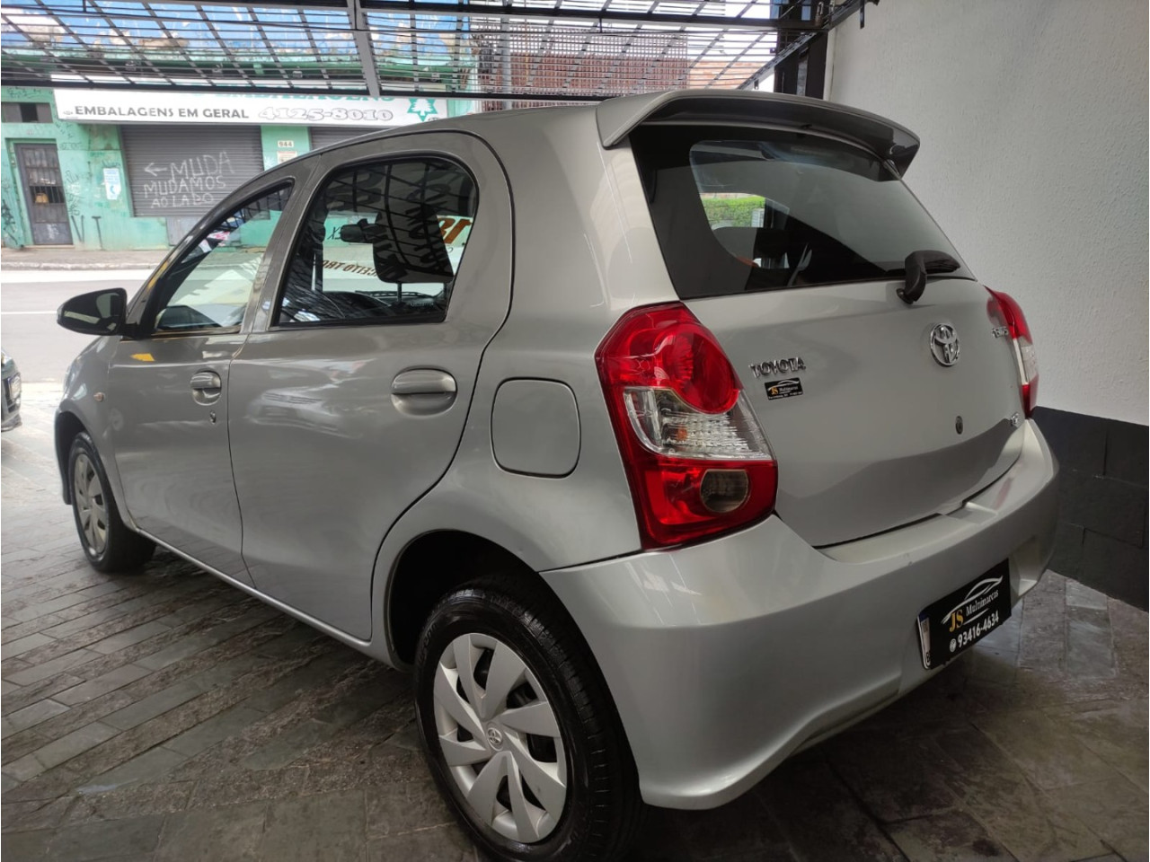 Etios Hatch 1.3 16V 4P FLEX X