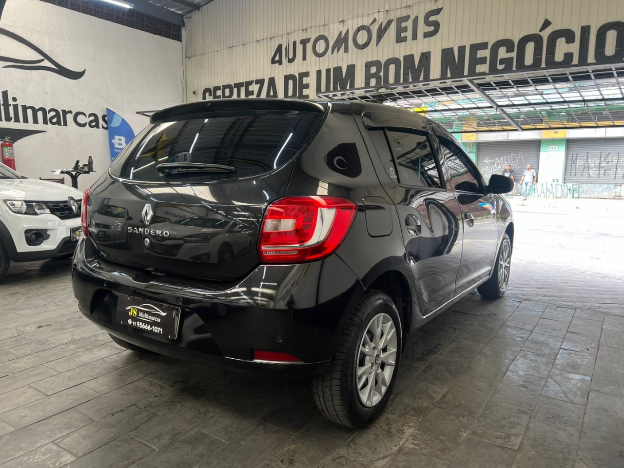 Sandero 1.0 4P EXPRESSION