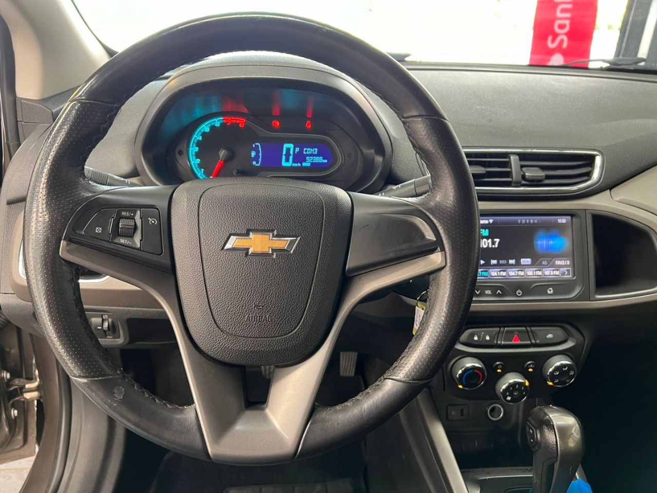 Prisma 1.4 4P LT FLEX AUTOMÁTICO
