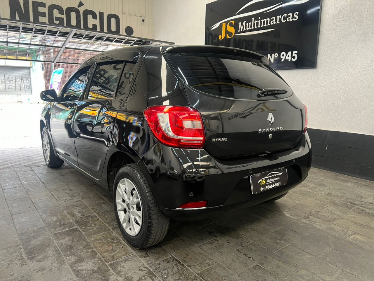 Sandero 1.0 4P EXPRESSION
