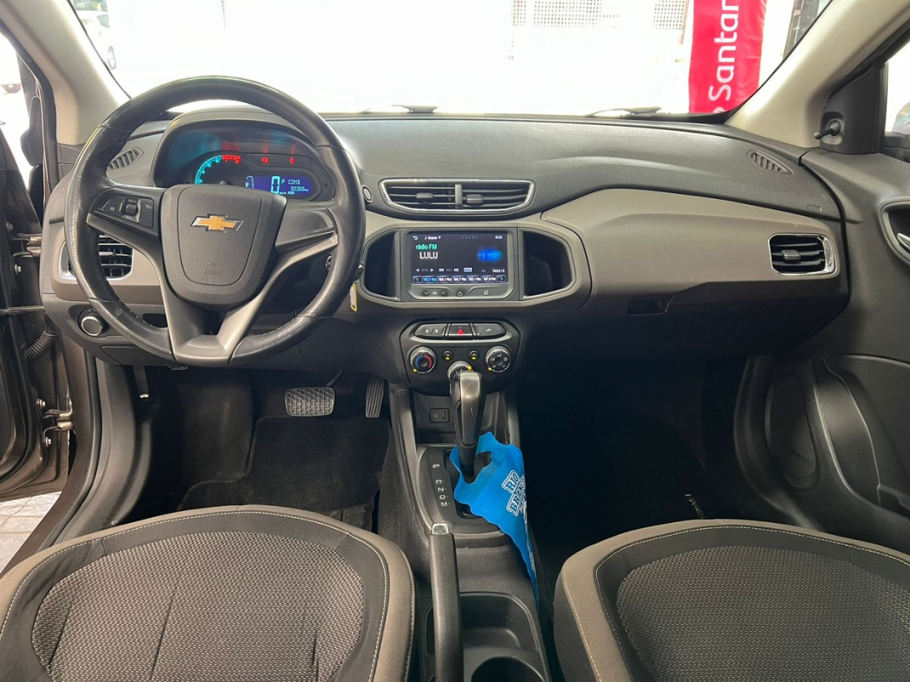 Prisma 1.4 4P LT FLEX AUTOMÁTICO