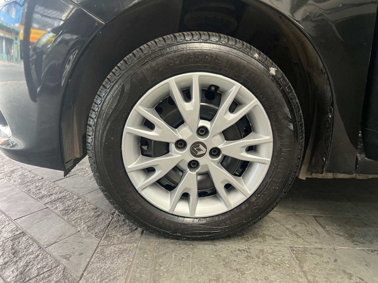 Sandero 1.0 4P EXPRESSION