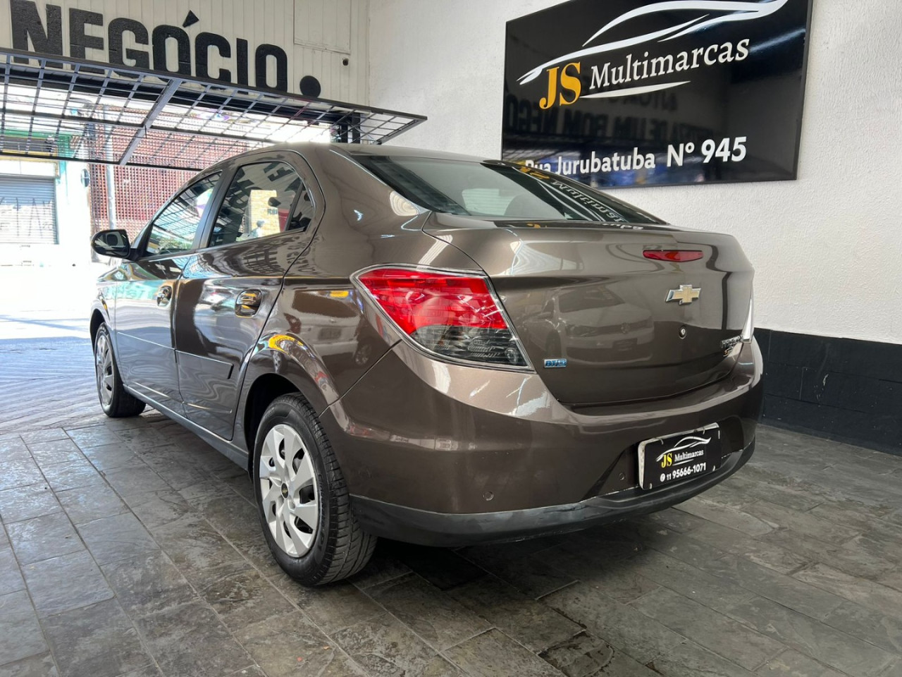 Prisma 1.4 4P LT FLEX AUTOMÁTICO