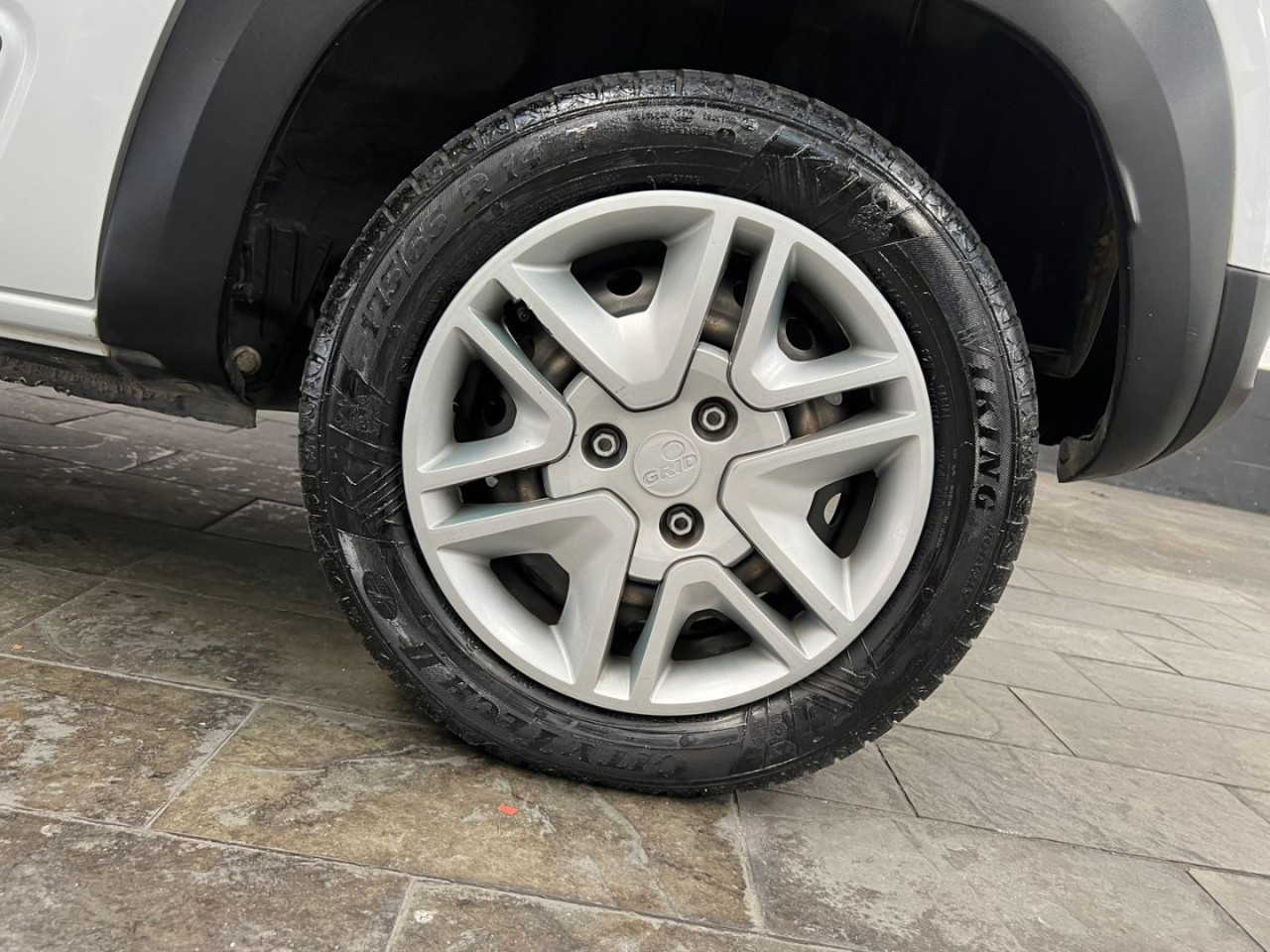Kwid 1.0 12V 4P SCE FLEX ZEN