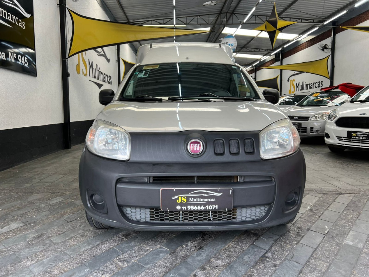 Fiorino Furgão 1.4 FLEX