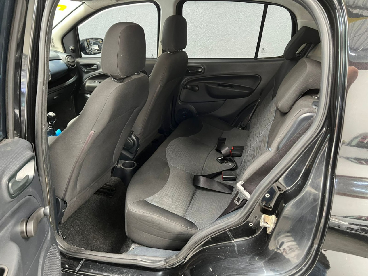 Uno 1.0 FLEX EVO ATTRACTIVE