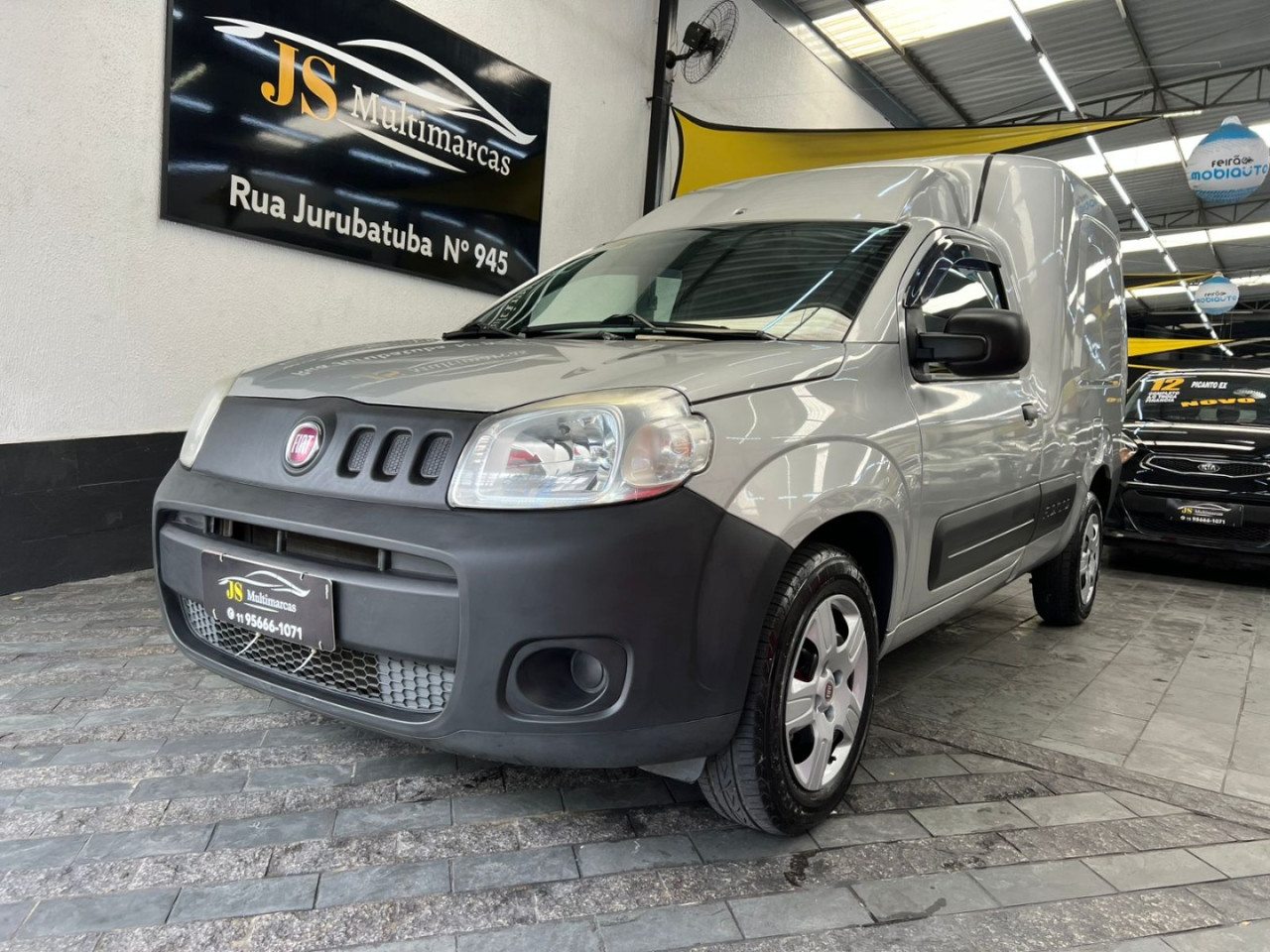 Fiorino Furgão 1.4 FLEX