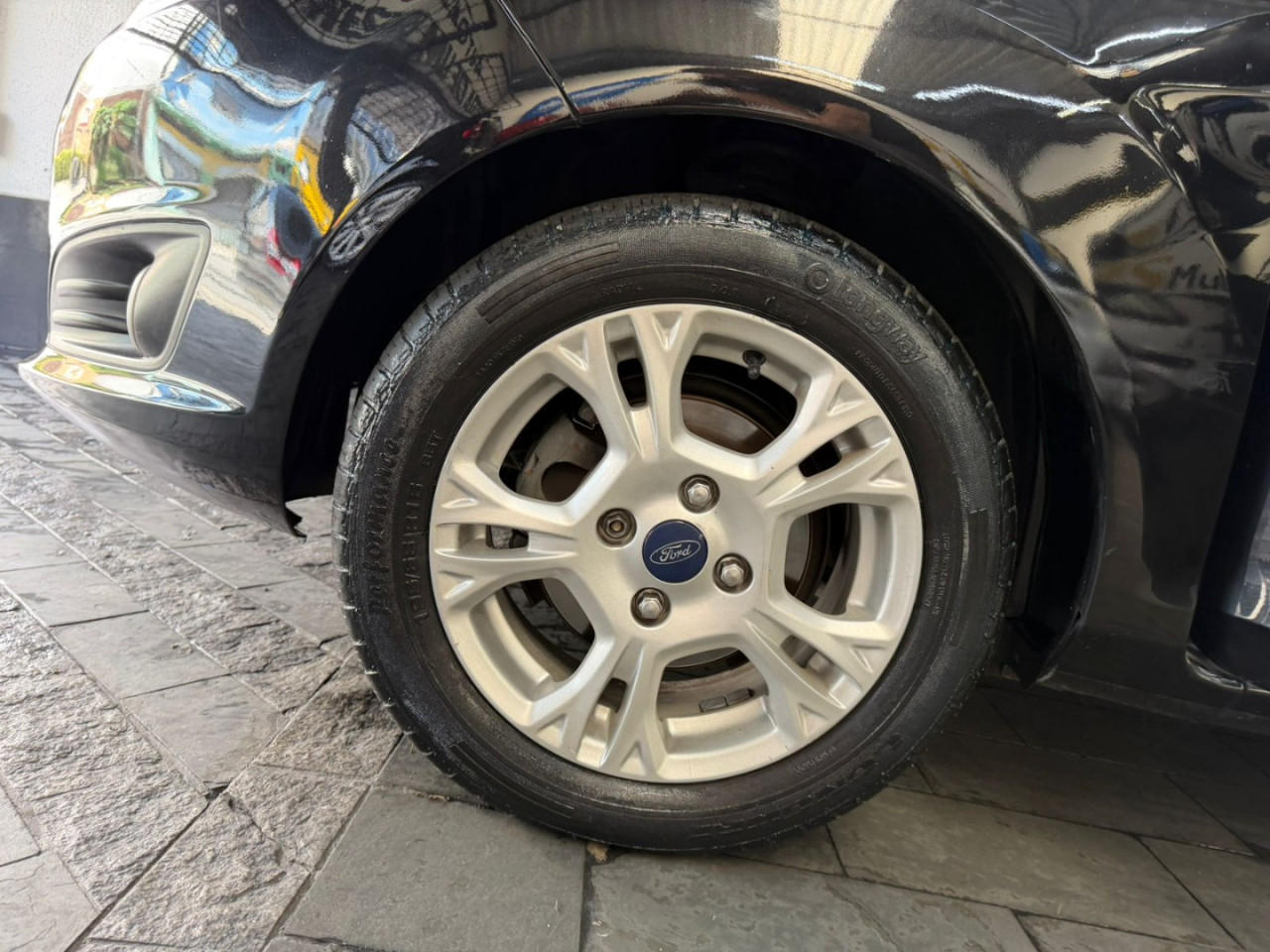FORD Fiesta Hatch 1.6 16V 4P FLEX SE POWERSHIFT AUTOMÁTICO