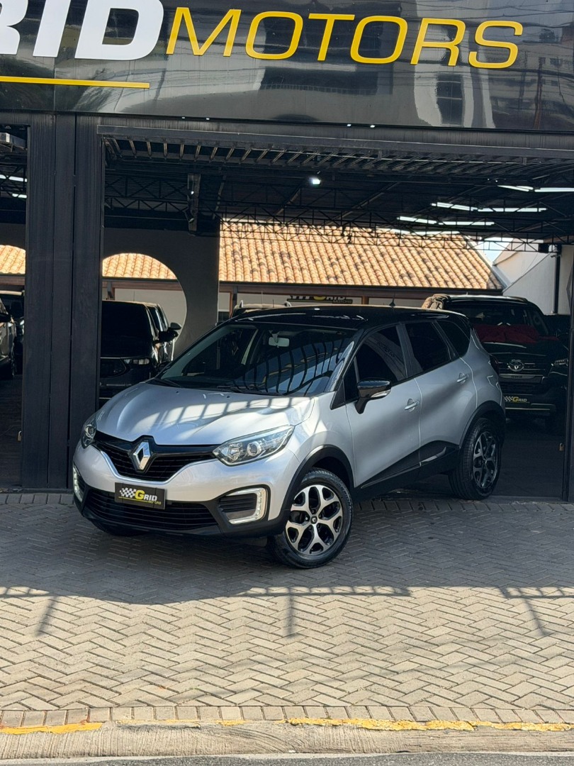 RENAULT Captur 1.6 16V 4P FLEX SCE LIFE X-TRONIC CVT