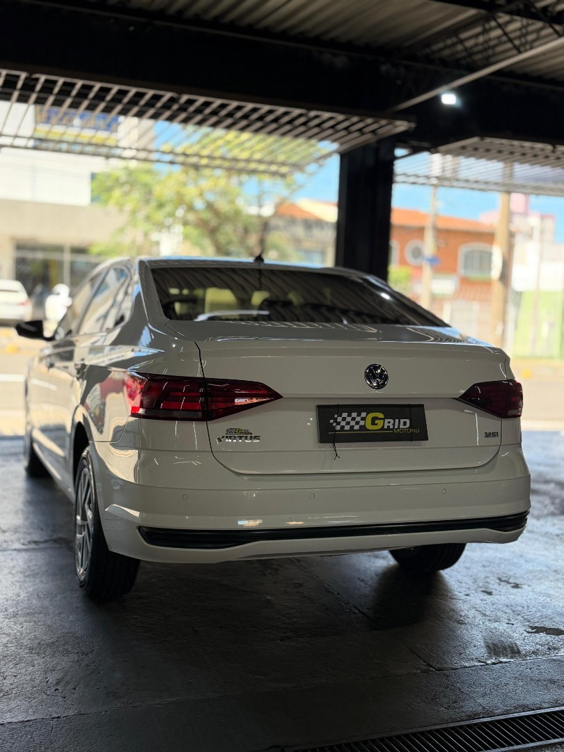 VOLKSWAGEN Virtus 1.6 4P MSI FLEX AUTOMÁTICO