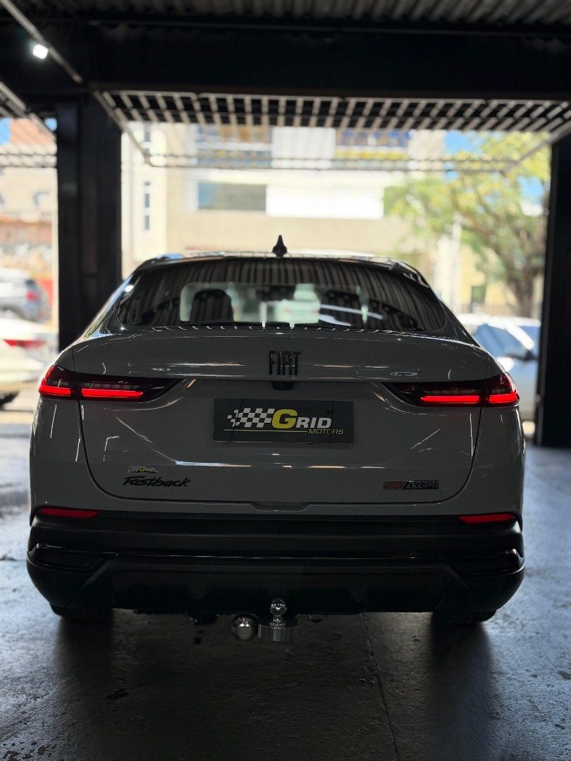 FIAT Fastback 1.3 16V 4P FLEX ABARTH TURBO 270 LIMITED EDITION AUTOMÁTICO