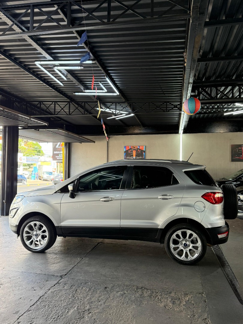 FORD Ecosport 2.0 16V 4P FLEX TITANIUM AUTOMÁTICO