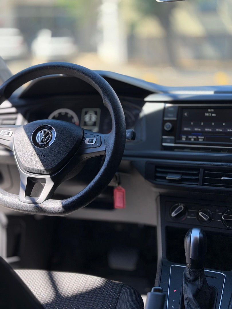 VOLKSWAGEN Virtus 1.6 4P MSI FLEX AUTOMÁTICO