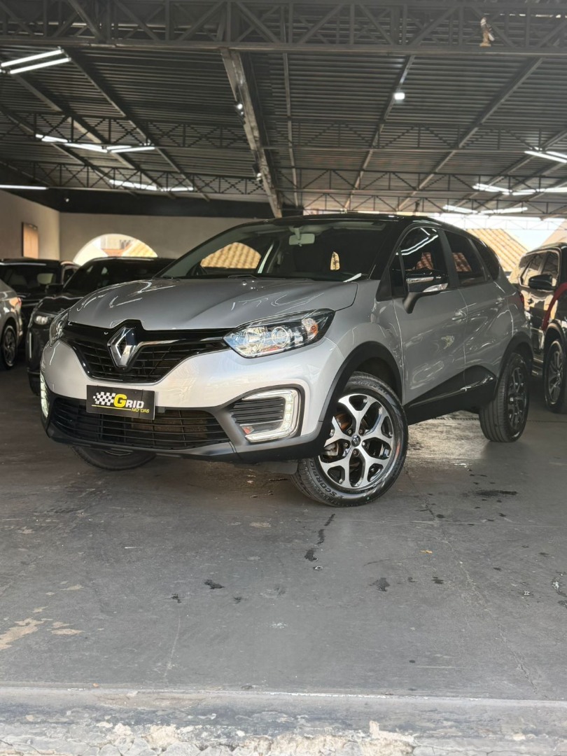 RENAULT Captur 1.6 16V 4P FLEX SCE LIFE X-TRONIC CVT