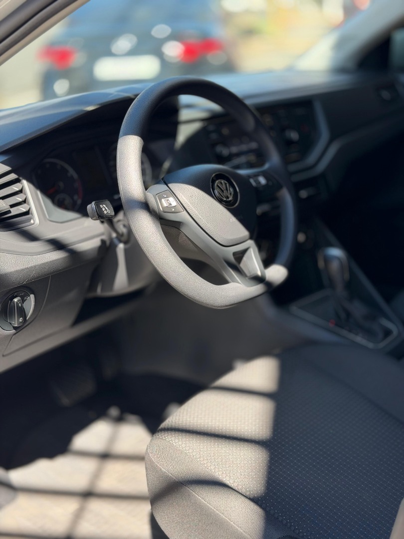 VOLKSWAGEN Virtus 1.6 4P MSI FLEX AUTOMÁTICO