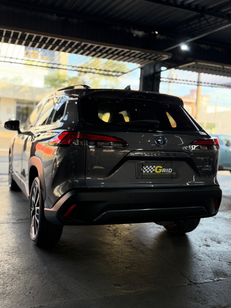 TOYOTA Corolla Cross 1.8 16V 4P FLEX VVT-I HYBRID XRX AUTOMÁTICO CVT