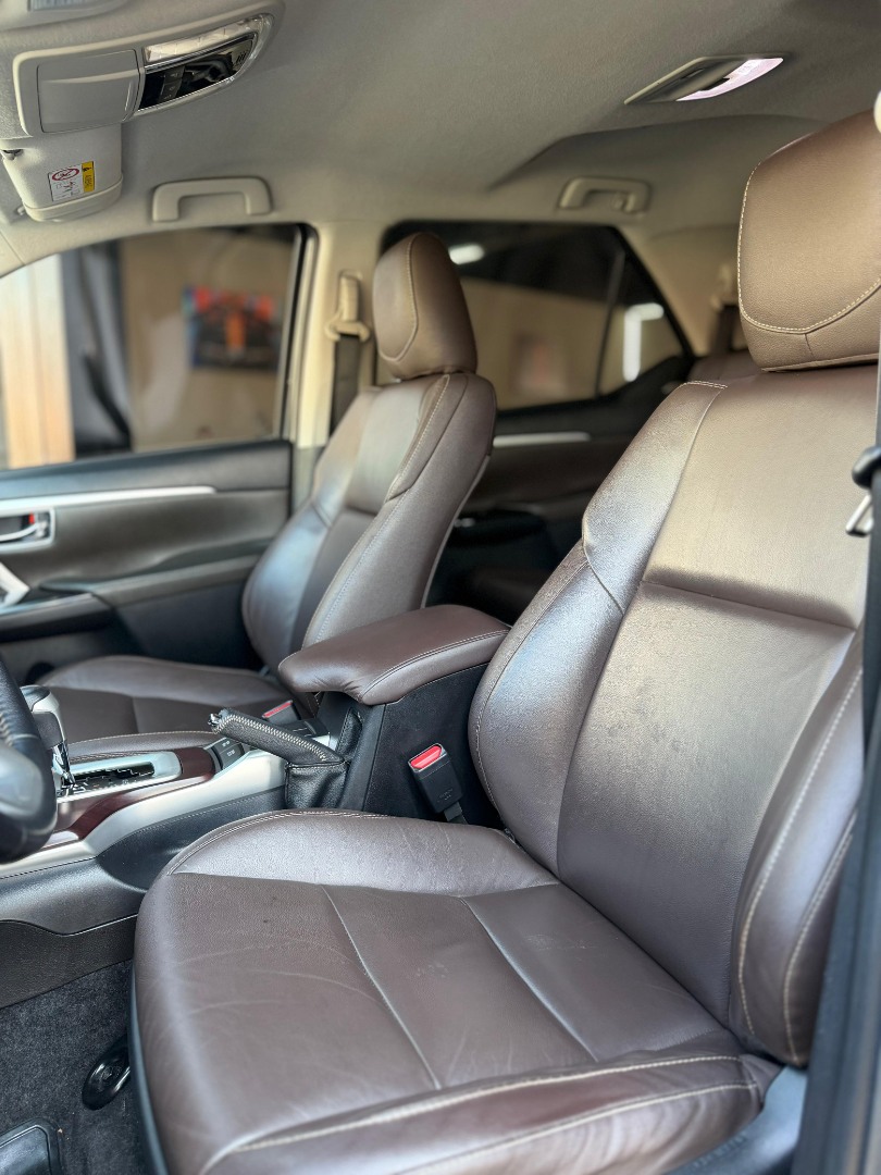 TOYOTA Hilux SW4 2.8 4P SRX 4X4 TURBO DIESEL AUTOMÁTICO