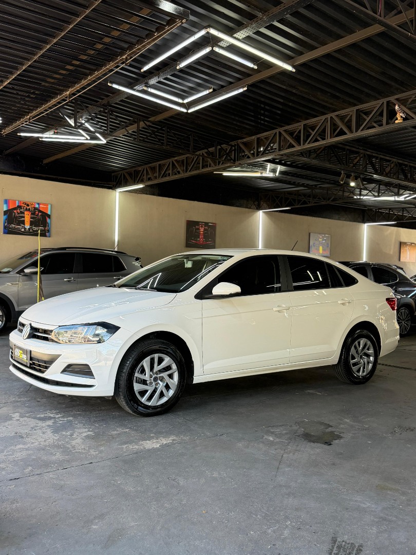 VOLKSWAGEN Virtus 1.6 4P MSI FLEX AUTOMÁTICO