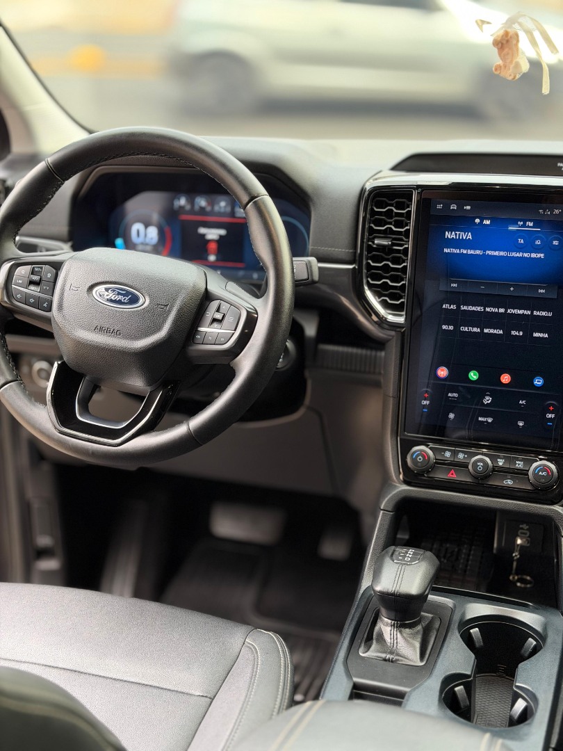 FORD Ranger 3.0 V6 4X4 LIMITED PLUS TURBO DIESEL CABINE DUPLA AUTOMÁTICO