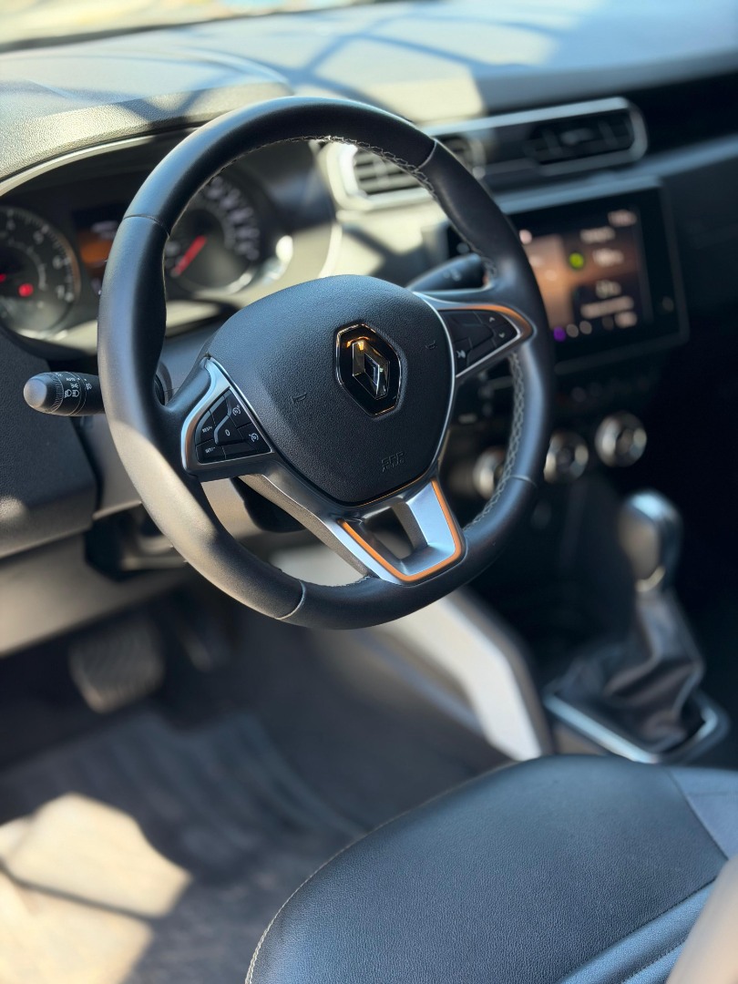 RENAULT Duster 1.6 16V 4P FLEX SCE ICONIC X-TRONIC AUTOMÁTICO