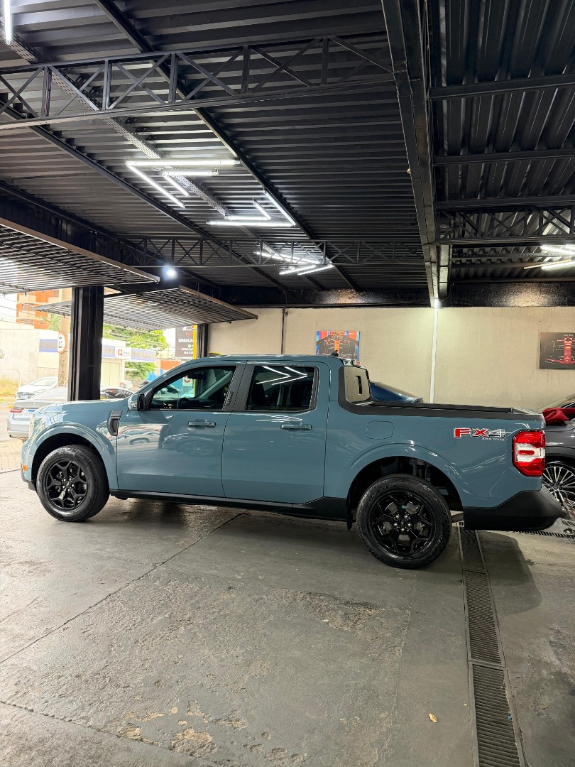 FORD Maverick Pick-up 2.0 4P ECOBOOST LARIAT FX4 AUTOMÁTICO