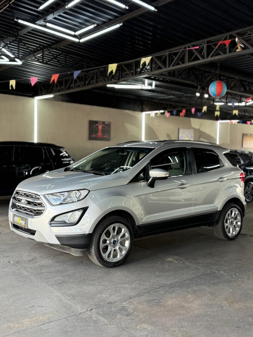 FORD Ecosport 2.0 16V 4P FLEX TITANIUM AUTOMÁTICO