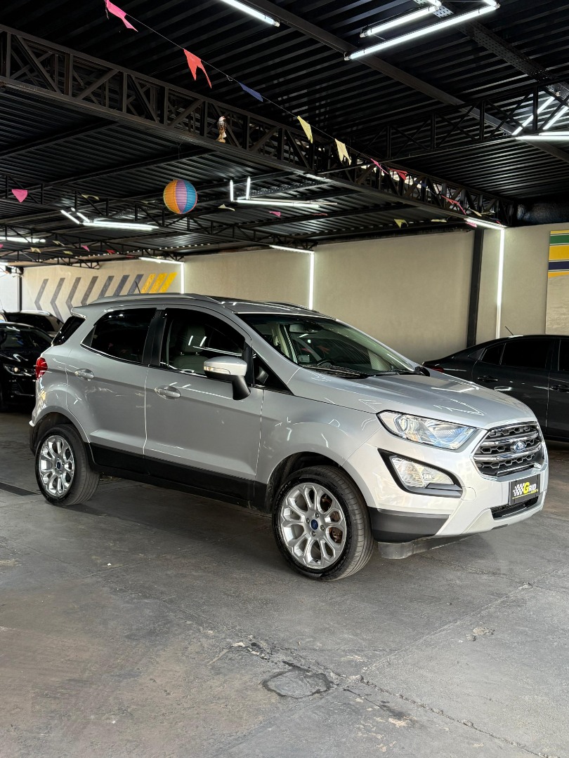 FORD Ecosport 2.0 16V 4P FLEX TITANIUM AUTOMÁTICO
