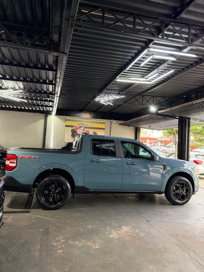 FORD Maverick Pick-up 2.0 4P ECOBOOST LARIAT FX4 AUTOMÁTICO
