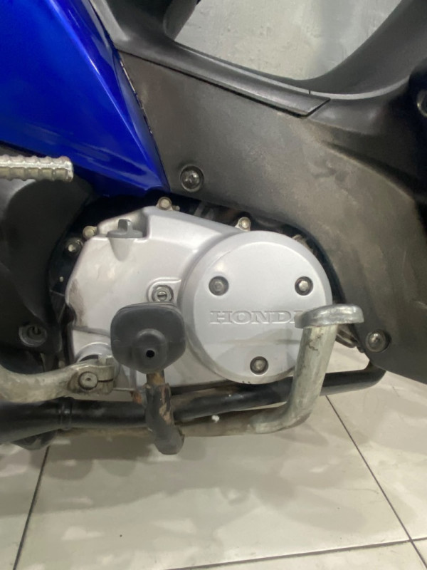 HONDA Biz 125 ES