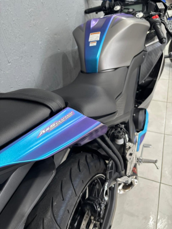 YAMAHA R 15 N/D