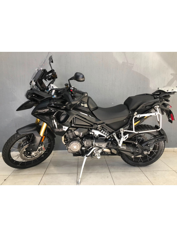 TRIUMPH Tiger 1200 RALLY BLACK EDITION