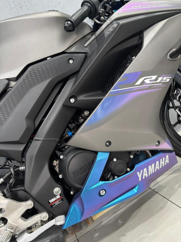 YAMAHA R 15 N/D