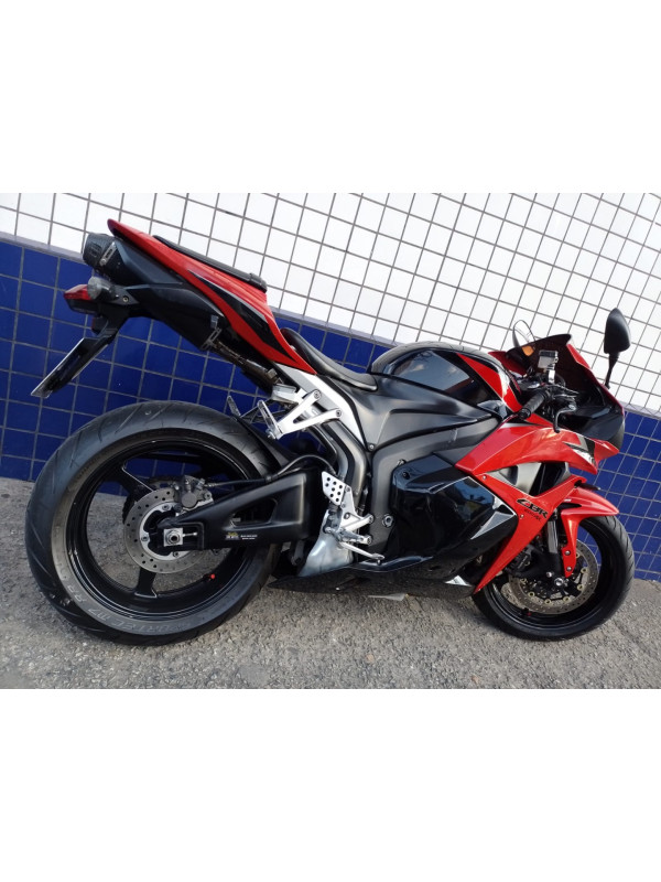 HONDA CBR 600 RR Modelo sem Versão